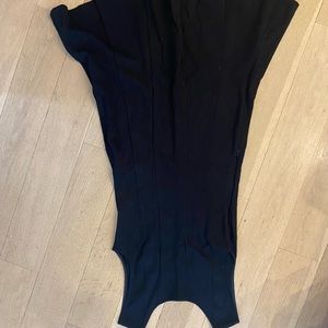 Theory a line black bress